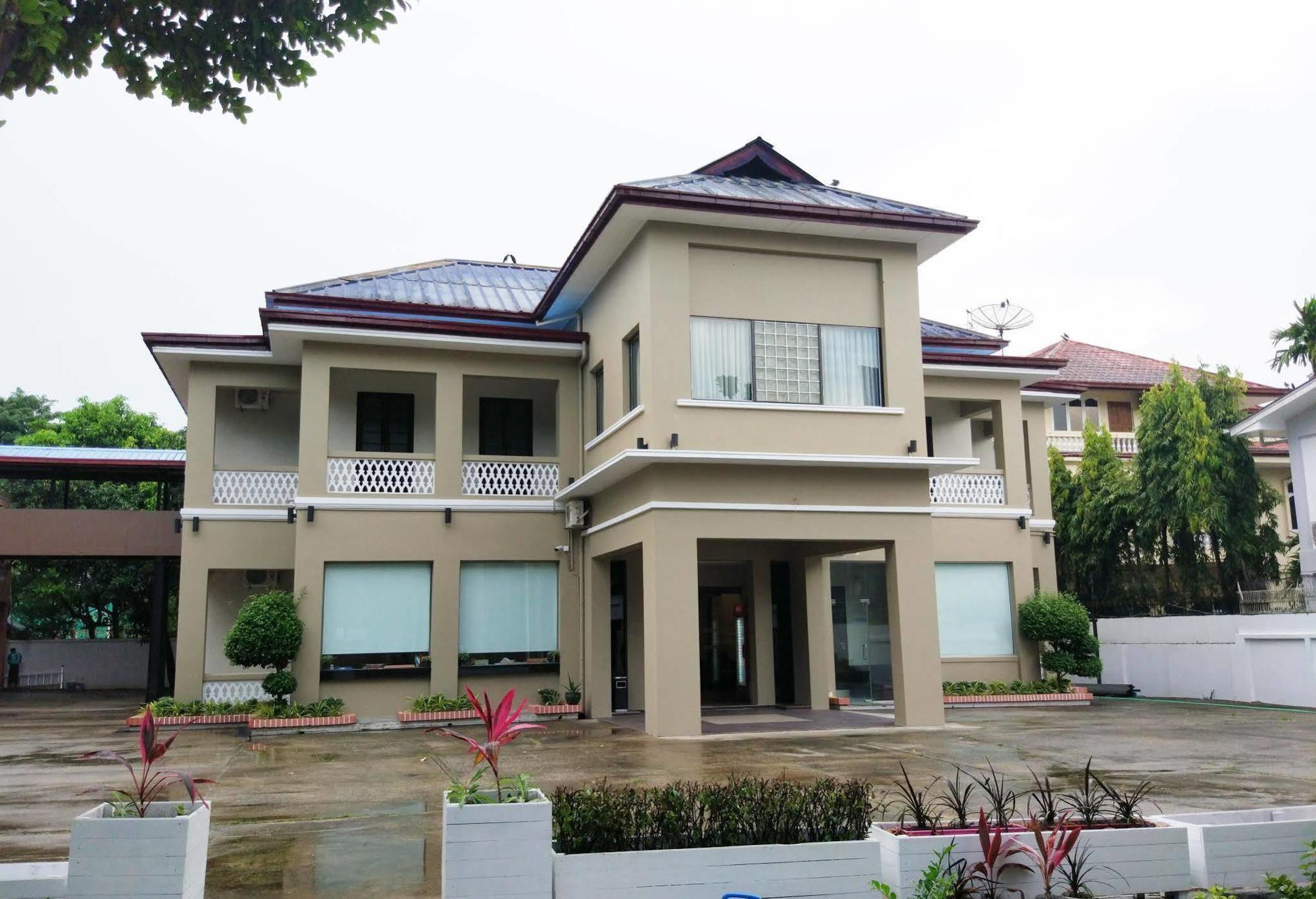 Ruby Garden Hotel Yangon Luaran gambar