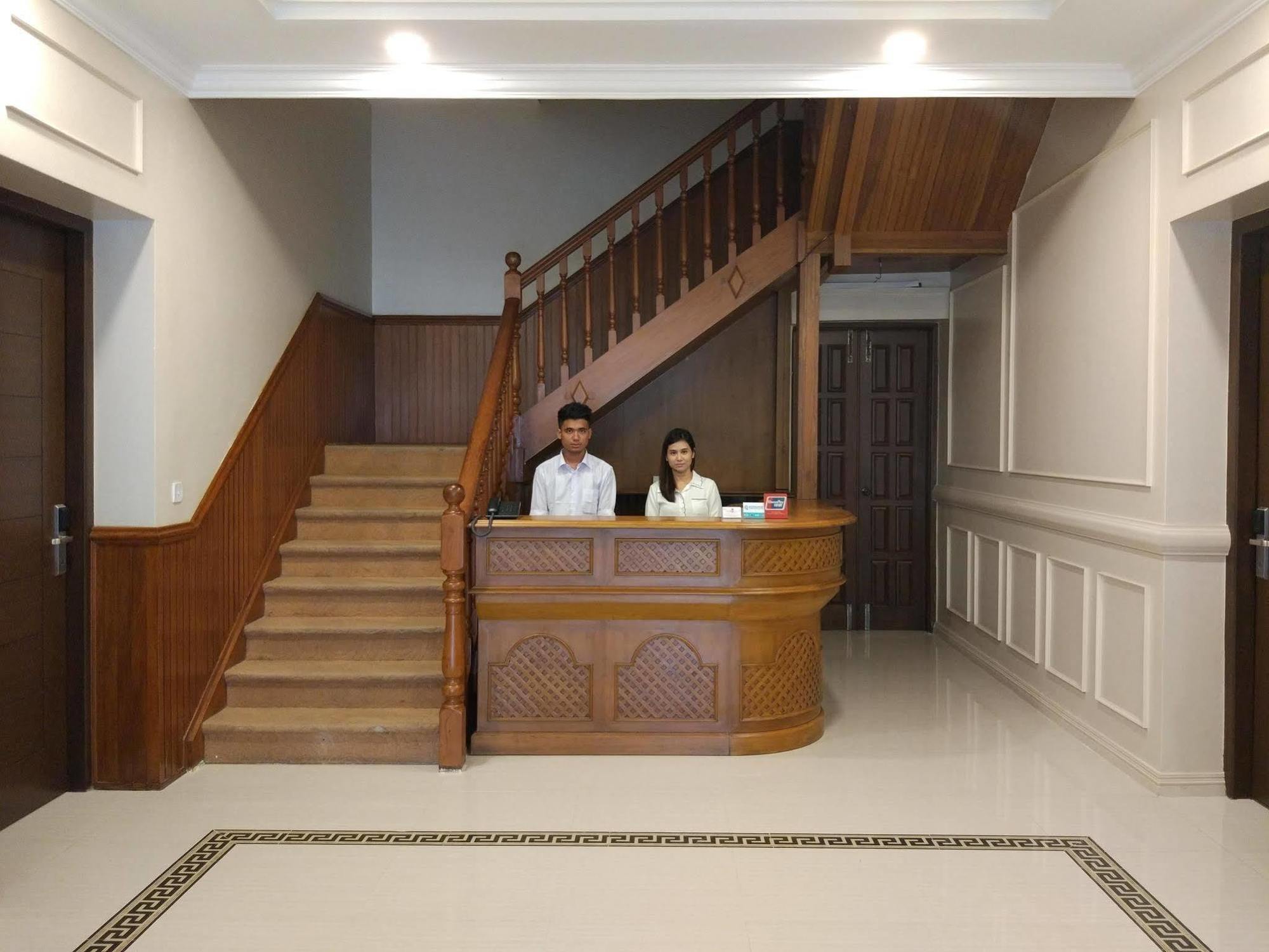 Ruby Garden Hotel Yangon Luaran gambar