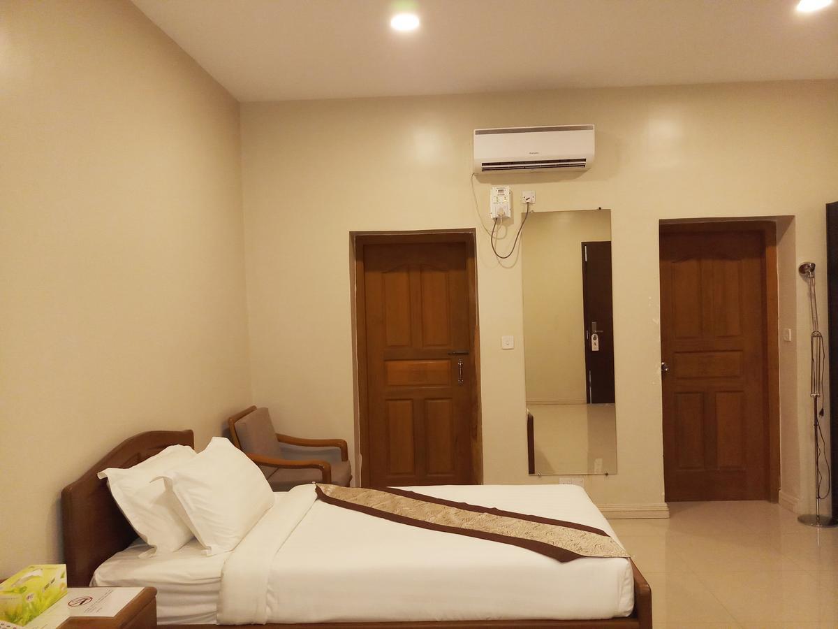 Ruby Garden Hotel Yangon Luaran gambar