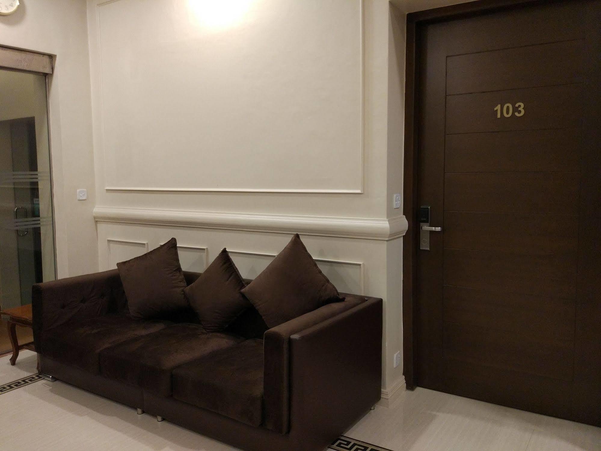 Ruby Garden Hotel Yangon Luaran gambar