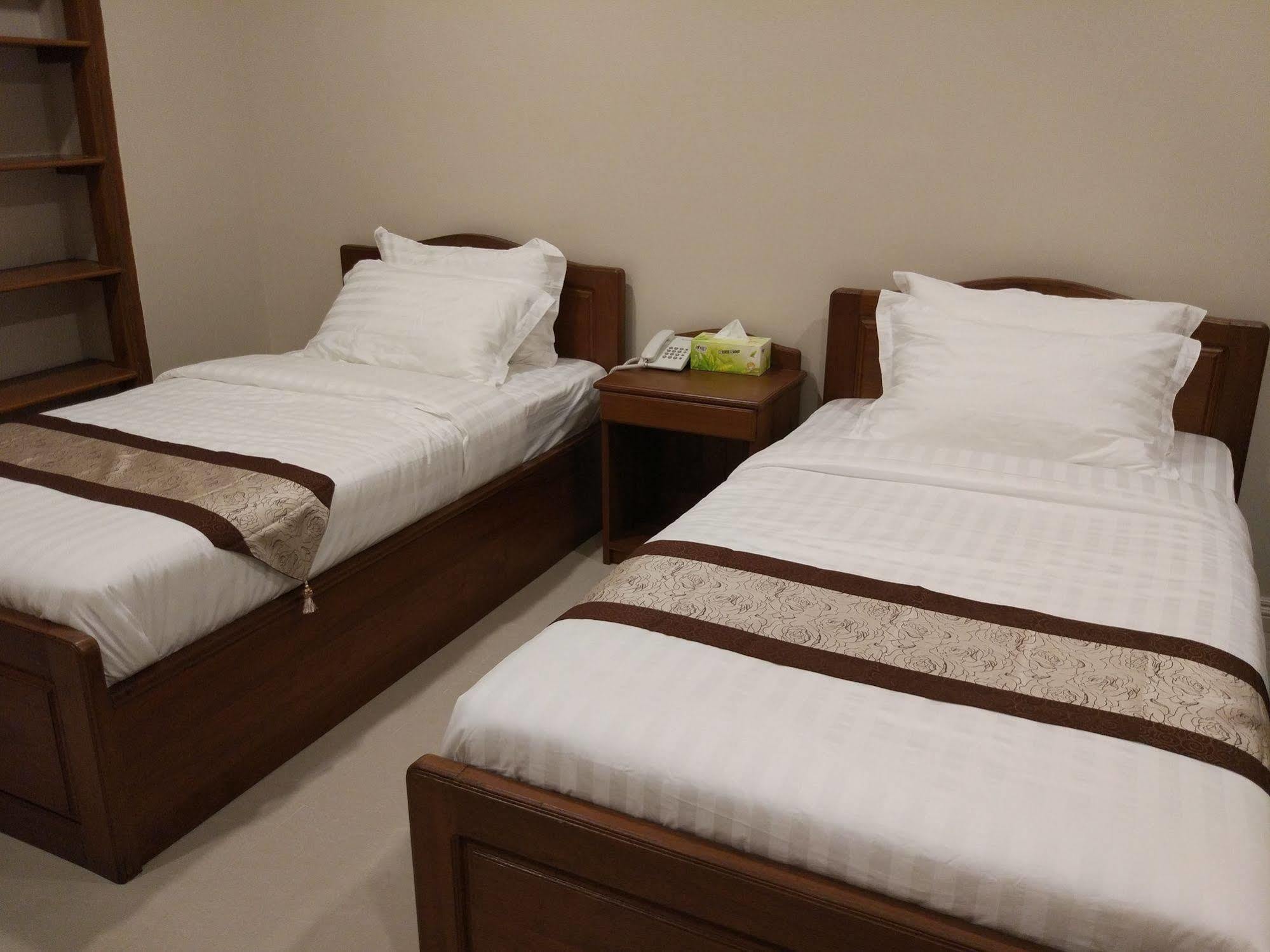 Ruby Garden Hotel Yangon Luaran gambar